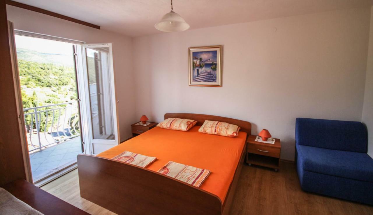 Diving Apartments Molunat Ngoại thất bức ảnh