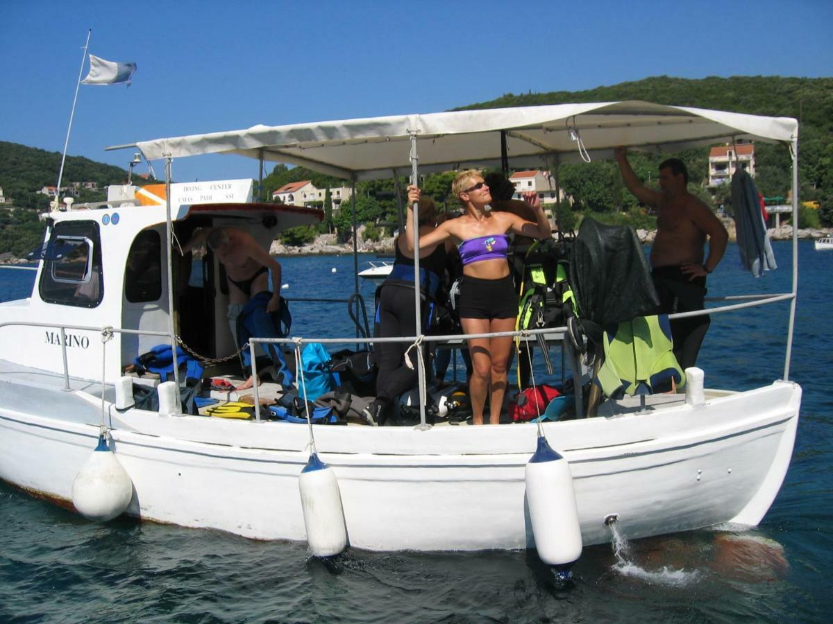 Diving Apartments Molunat Ngoại thất bức ảnh